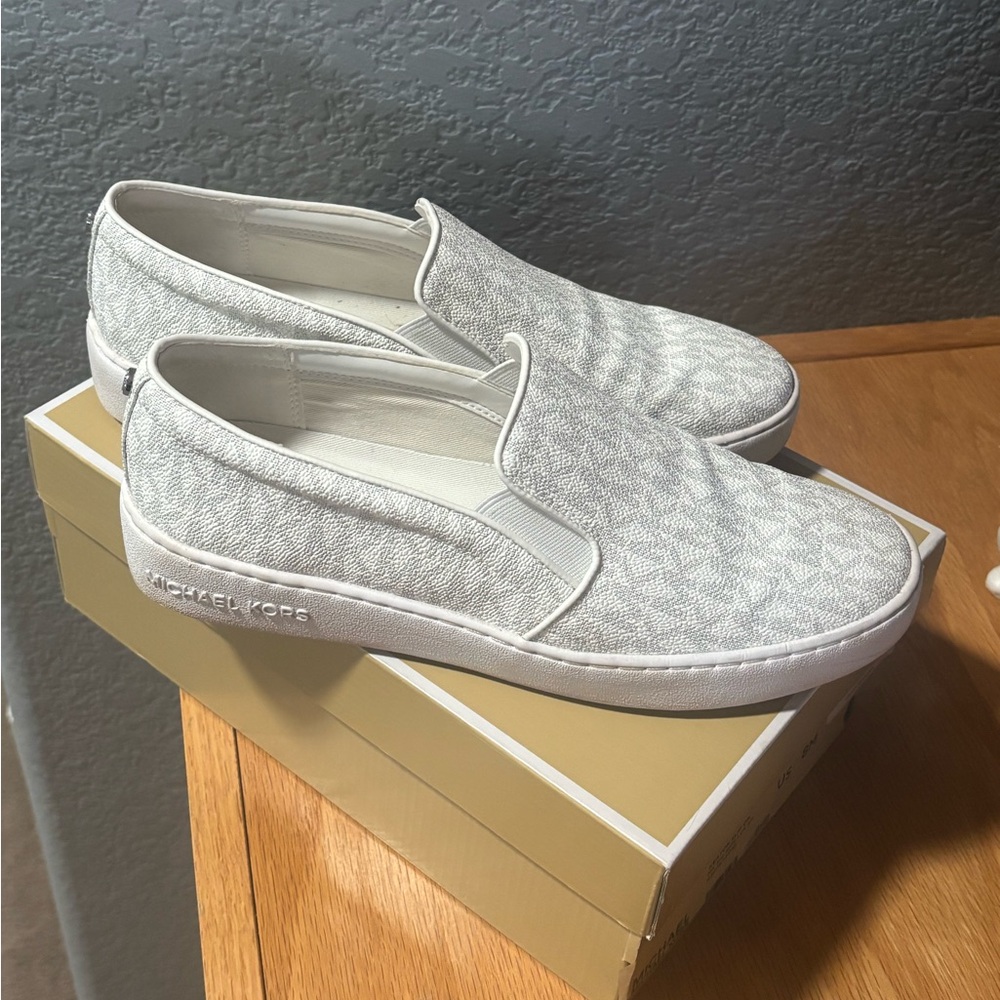 Michael Kors White Patterned Slip-On Sneakers